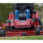 Profesionalus dyzelinis nulinio apsisukimo traktorius TORO 7500-D Series 183cm